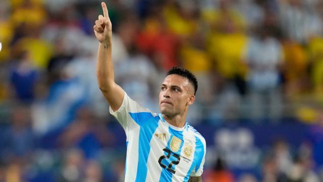 九游体育app-劳塔罗：世界杯上我有亏欠，如今拔出心里这根刺