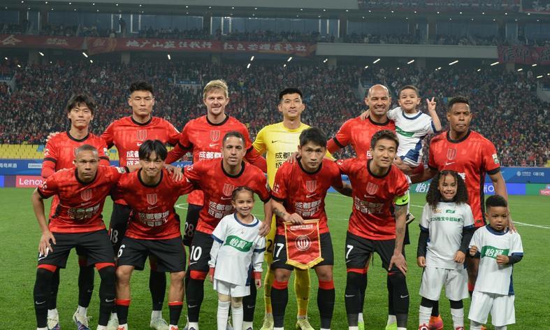 九游体育官网-凤凰山屠宰场！蓉城磨刀霍霍 血洗新鹏城后 海牛也是案板上的肉？